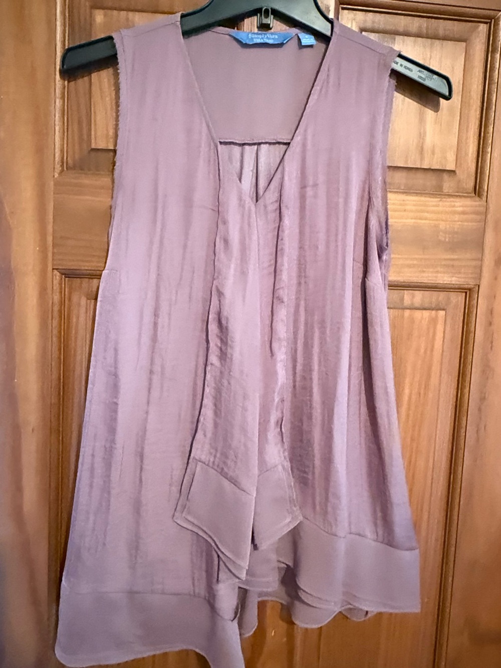 Simply Vera Sleeveless V-Neck Layered Hem Tunic Top - Mauve